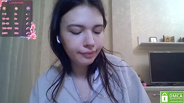 Snapshot of CeyaLier chatting on 05-26-26, 06:39 CeyaLier online show from 05-26-26, 06:39