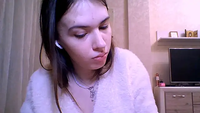 CeyaLier online show from 03-25-26, 05:34