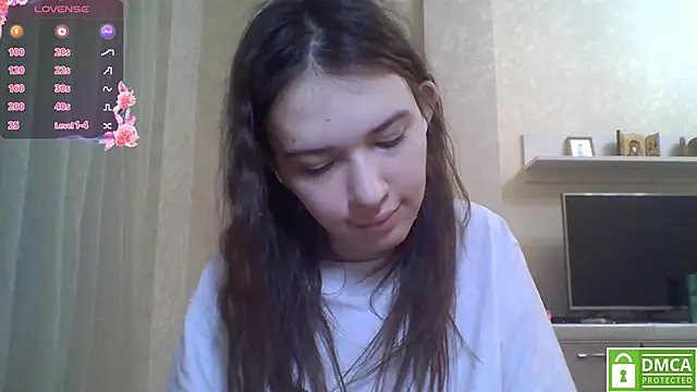 Snapshot of CeyaLier chatting on 04-24-26, 05:26 CeyaLier online show from 04-24-26, 05:26