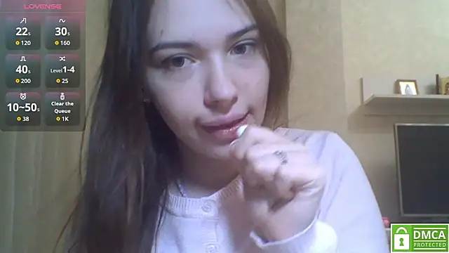 Snapshot of CeyaLier chatting on 02-05-26, 05:42 CeyaLier online show from 02-05-26, 05:42