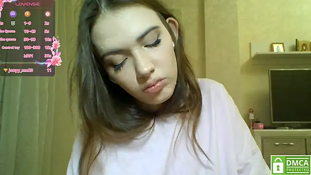 Snapshot of CeyaLier chatting on 05-04-26, 10:23 CeyaLier online show from 05-04-26, 10:23