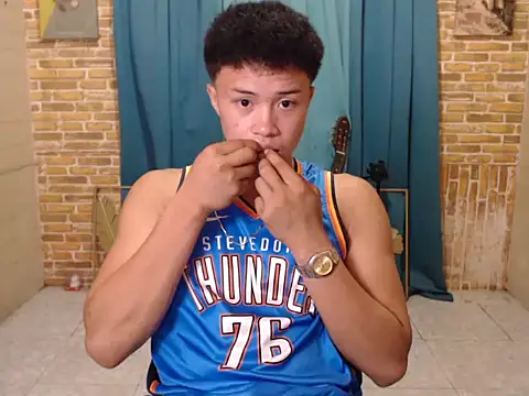 ur naughtyboy patrick online show from 10-10-25, 01:56