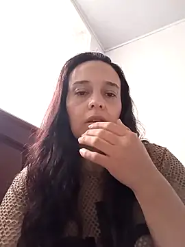 FiorellaDuboi online show from 10-17-25, 12:18