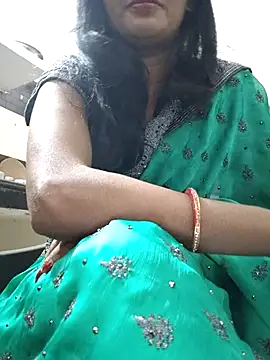 Janu-hasena online show from 11-13-25, 05:28