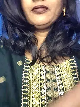 Janu-hasena online show from 01-15-26, 03:21