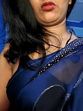 Snapshot of Janu-hasena chatting on 04-18-26, 07:51 Janu-hasena online show from 04-18-26, 07:51