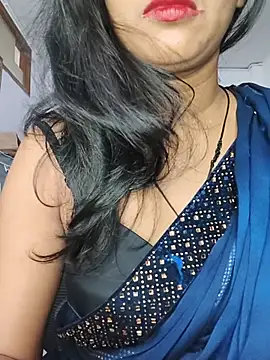 Snapshot of Janu-hasena chatting on 07-20-26, 05:48 Janu-hasena online show from 07-20-26, 05:48