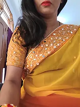 Snapshot of Janu-hasena chatting on 05-28-26, 04:42 Janu-hasena online show from 05-28-26, 04:42