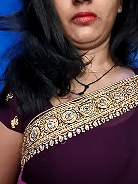 Snapshot of Janu-hasena chatting on 04-18-26, 02:14 Janu-hasena online show from 04-18-26, 02:14