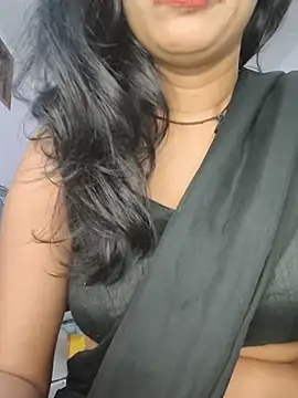 Snapshot of Janu-hasena chatting on 07-17-26, 02:20 Janu-hasena online show from 07-17-26, 02:20
