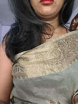 Snapshot of Janu-hasena chatting on 06-30-26, 11:43 Janu-hasena online show from 06-30-26, 11:43