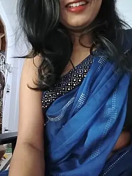 Snapshot of Janu-hasena chatting on 05-25-26, 06:17 Janu-hasena online show from 05-25-26, 06:17