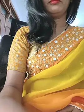 Snapshot of Janu-hasena chatting on 05-28-26, 06:47 Janu-hasena online show from 05-28-26, 06:47