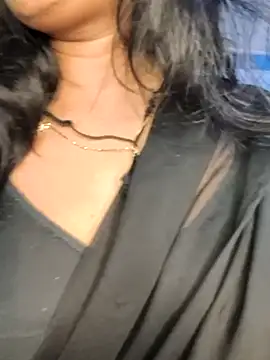 Snapshot of Janu-hasena chatting on 04-19-26, 10:27 Janu-hasena online show from 04-19-26, 10:27