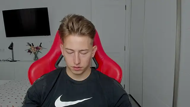 find0m master online show from 10-12-25, 02:18