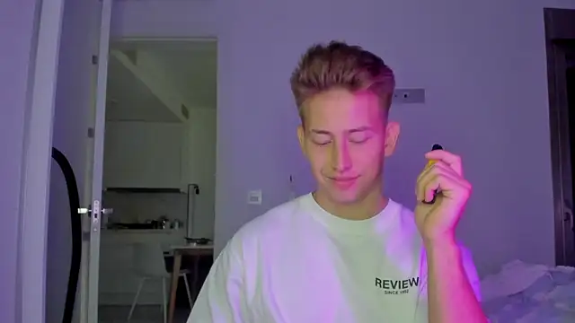 find0m master online show from 12-21-25, 03:47