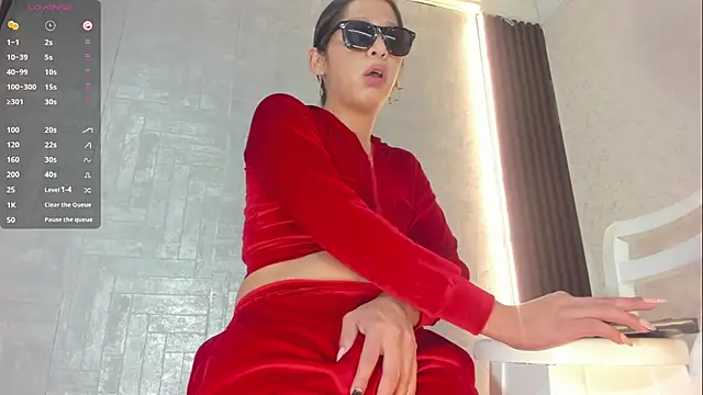 Alisson Steelersexy online show from 06-15-26, 08:30