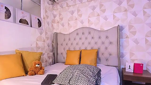 Snapshot of Siriuss_Collin chatting on 02-21-26, 03:03 Siriuss Collin online show from 02-21-26, 03:03