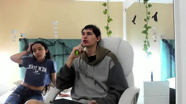 Taylor and exidt online show from 10-16-25, 12:35