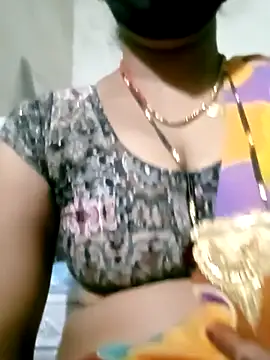 Snapshot of Sexy_Riya_Bhabhi chatting on 10-11-25, 05:19 Sexy Riya Bhabhi online show from 10-11-25, 05:19