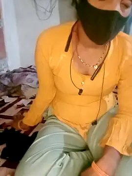 Snapshot of Sexy_Riya_Bhabhi chatting on 10-21-25, 03:55 Sexy Riya Bhabhi online show from 10-21-25, 03:55