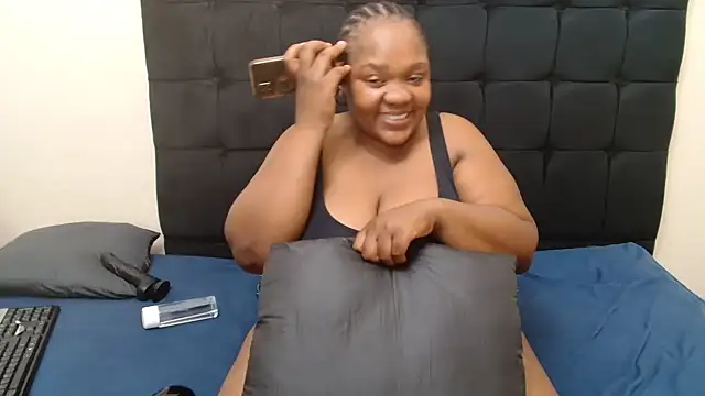 CaramelBootty online show from 02-12-26, 04:51