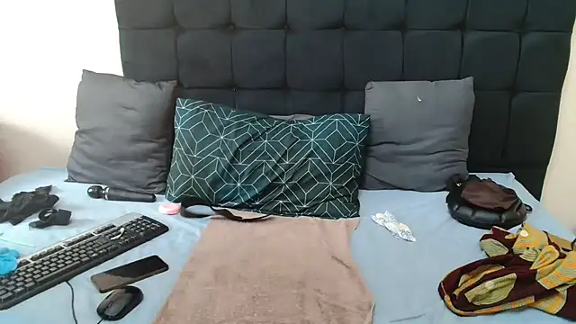 CaramelBootty online show from 02-02-26, 11:42