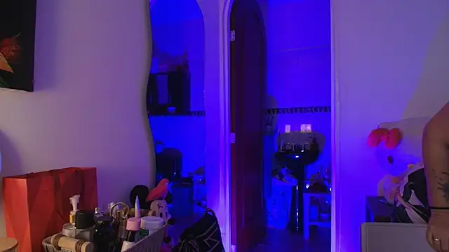 Rosee smith  online show from 11-08-25, 01:42