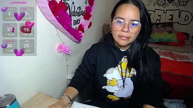 Snapshot of Miss__kendra_ chatting on 03-05-26, 11:18 Miss kendra online show from 03-05-26, 11:18