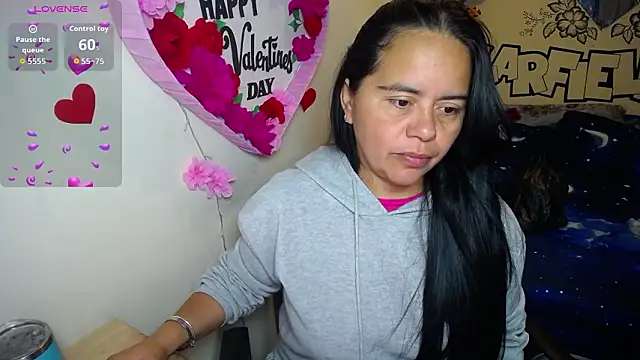 Snapshot of Miss__kendra_ chatting on 03-12-26, 11:25 Miss kendra online show from 03-12-26, 11:25