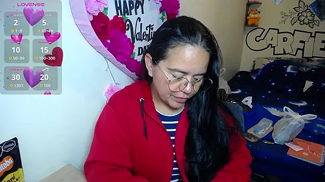 Snapshot of Miss__kendra_ chatting on 03-16-26, 11:25 Miss kendra online show from 03-16-26, 11:25