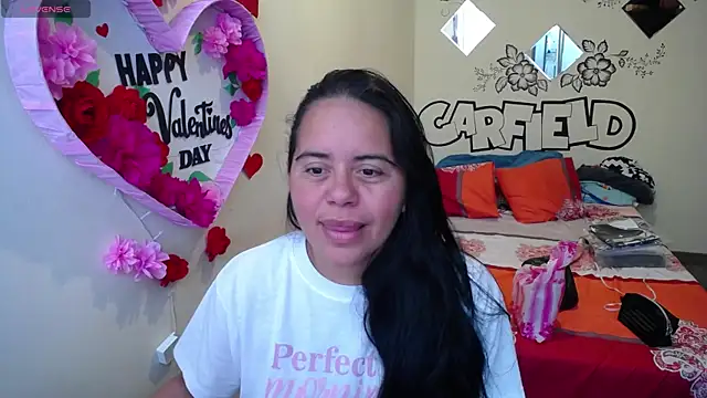 Snapshot of Miss__kendra_ chatting on 02-15-26, 05:01 Miss kendra online show from 02-15-26, 05:01