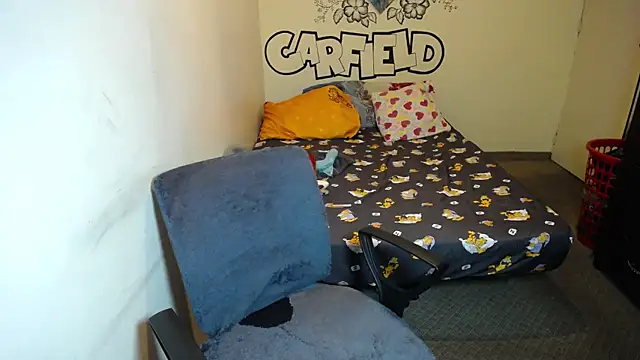 Miss  kendra  online show from 12-21-25, 02:46