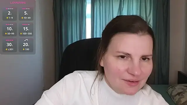 Snapshot of Mirabelle_Velvet chatting on 12-16-25, 05:22 Mirabelle Velvet online show from 12-16-25, 05:22