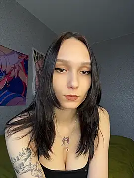 Snapshot of Aurisinst chatting on 05-24-26, 05:57 Aurisinst online show from 05-24-26, 05:57