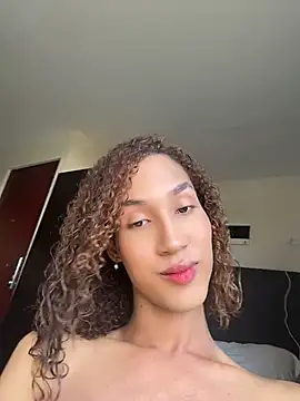 Snapshot of Chloe_Celeste chatting on 06-21-26, 09:20 Chloe Celeste online show from 06-21-26, 09:20