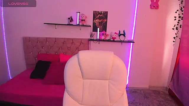 thianahorny online show from 10-25-25, 12:39