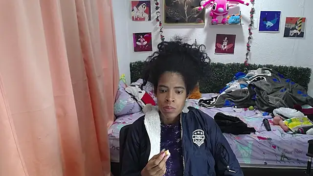 thianahorny online show from 05-21-26, 01:52