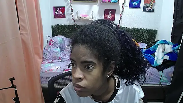 thianahorny online show from 05-18-26, 12:54