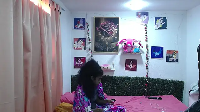thianahorny online show from 05-23-26, 01:32