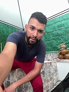 onlymen2025 online show from 10-15-25, 07:44