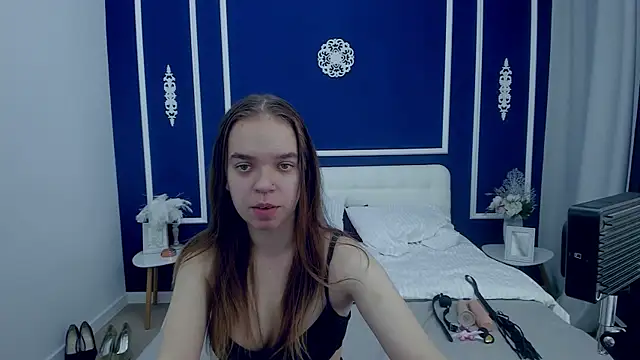 Snapshot of KamilaPeach chatting on 10-12-25, 06:37 KamilaPeach online show from 10-12-25, 06:37