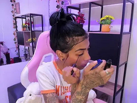 Snapshot of KarlaSlutSkinny__ chatting on 02-03-26, 08:58 KarlaSlutSkinny online show from 02-03-26, 08:58