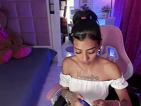 Snapshot of KarlaSlutSkinny__ chatting on 03-03-26, 08:16 KarlaSlutSkinny online show from 03-03-26, 08:16