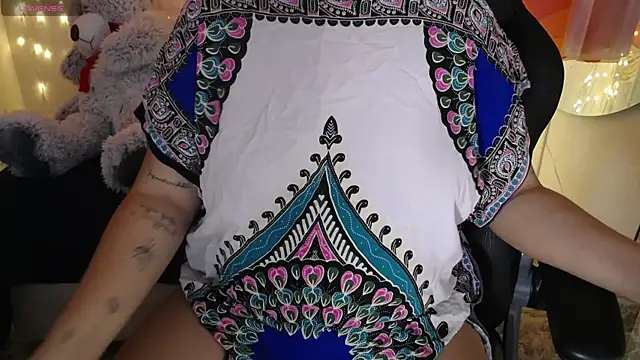 krishnaveni   online show from 12-16-25, 01:04