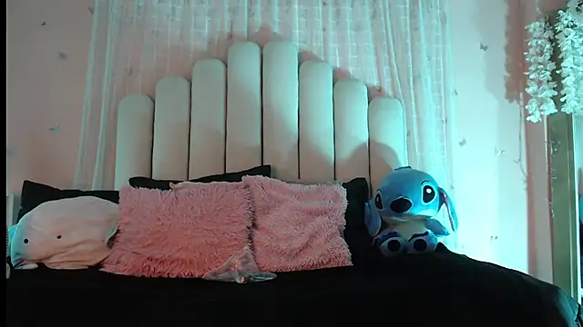 SweetRenata  online show from 02-03-26, 11:26