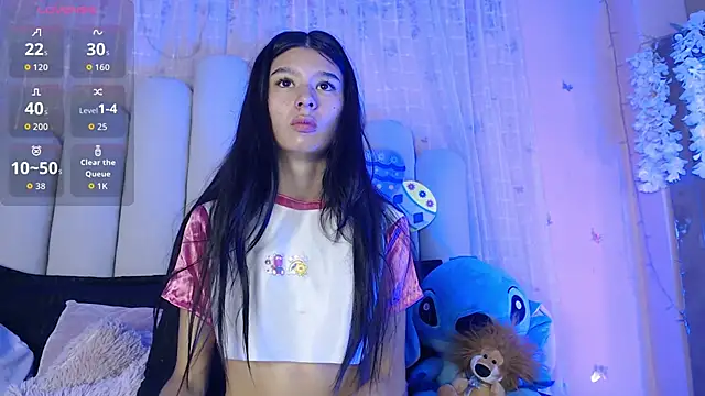 SweetRenata  online show from 02-17-26, 12:35