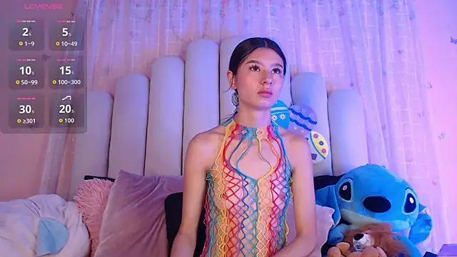 SweetRenata  online show from 02-18-26, 11:50