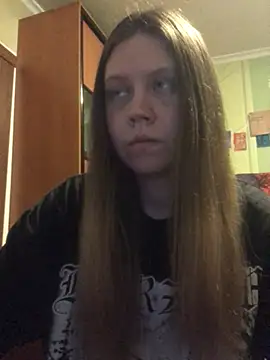 Snapshot of LunaVirelle chatting on 04-28-26, 05:50 LunaVirelle online show from 04-28-26, 05:50