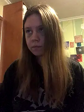 LunaVirelle online show from 10-16-25, 04:15